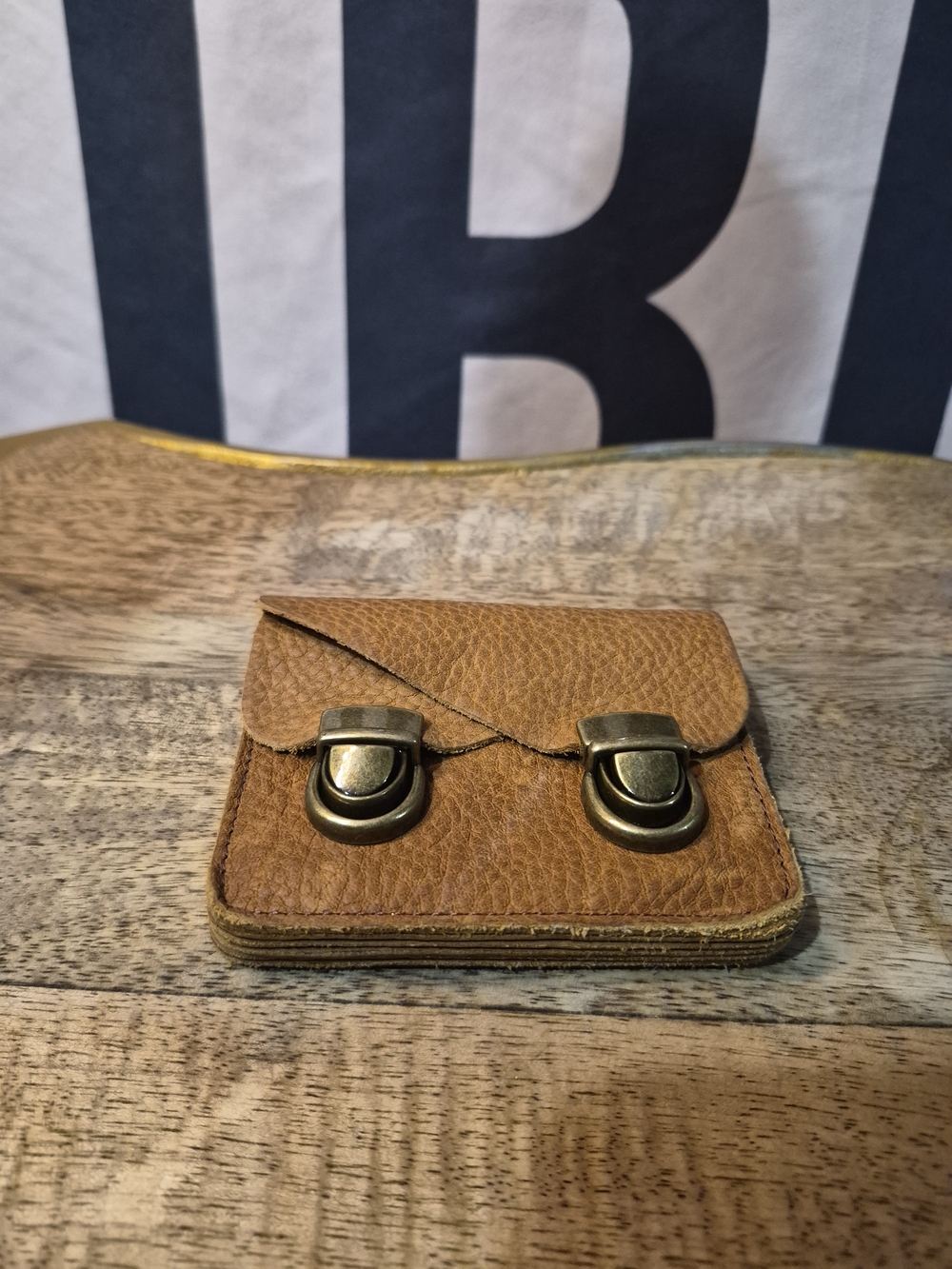 Duluth Trading Co Tan Brown Leather Wallet with Brass Hardware